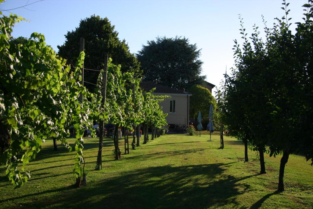Villa Lilli 2 Ferrara Exterior foto